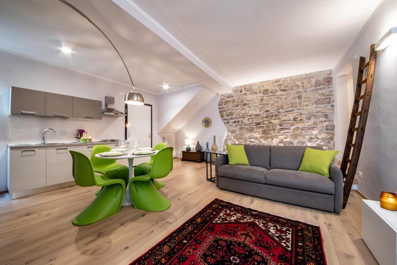 Ferienwohnung Residenza Vicolo Bovi Assisi Exterior foto